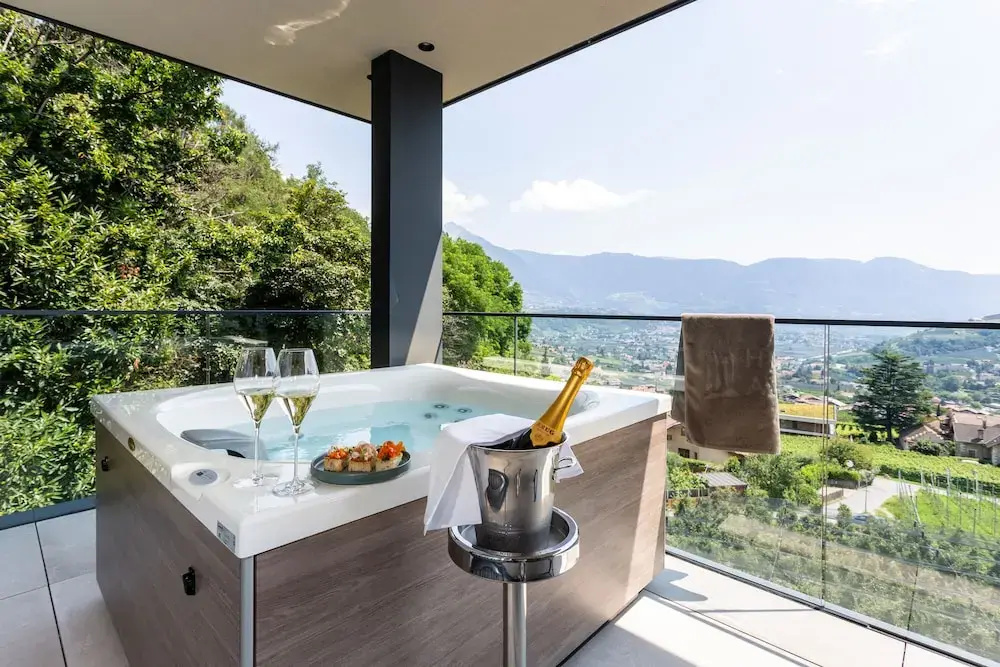 Luxury Suite