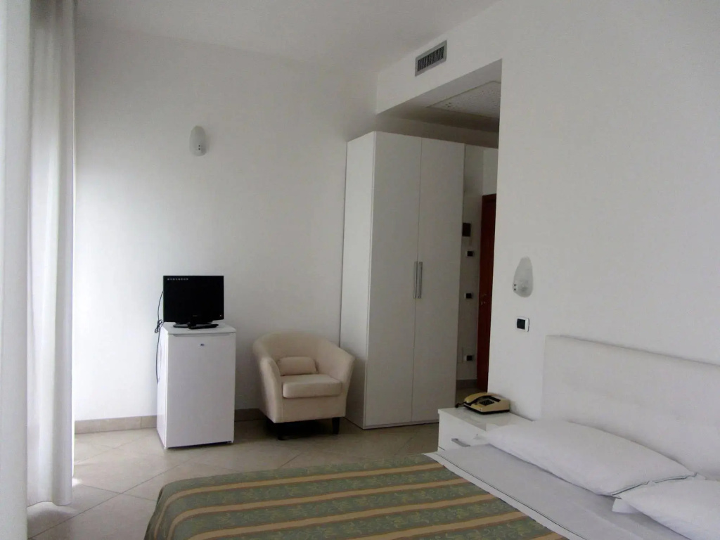 Carlton Beach Hotel, Емілія Романья, Італія мініатюра 7