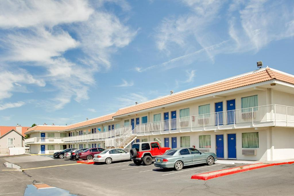 Motel 6 Albuquerque, NM - Carlisle