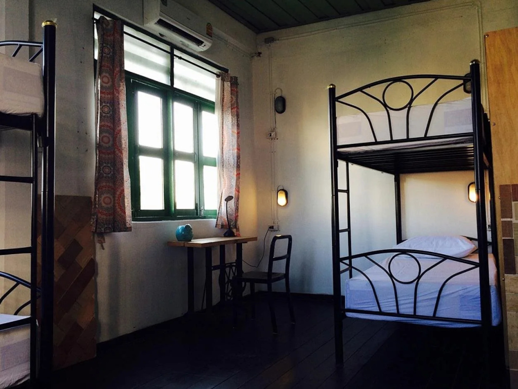 Hipstel Hostel & Bistro at Huahin 55
