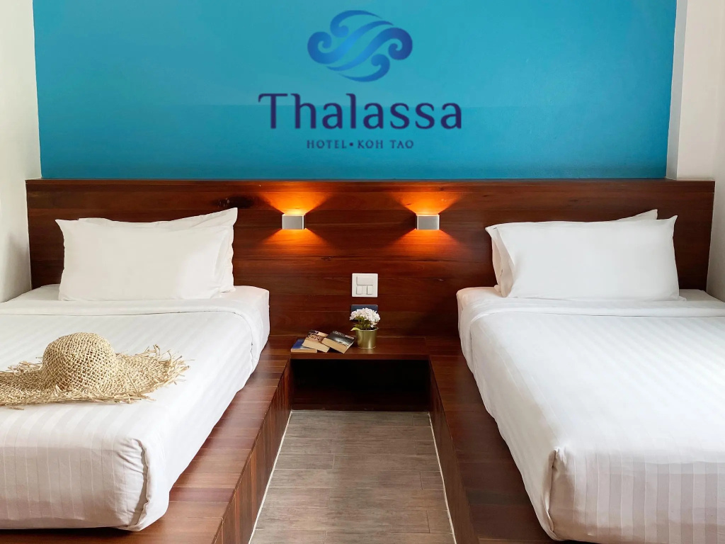 Thalassa — 3