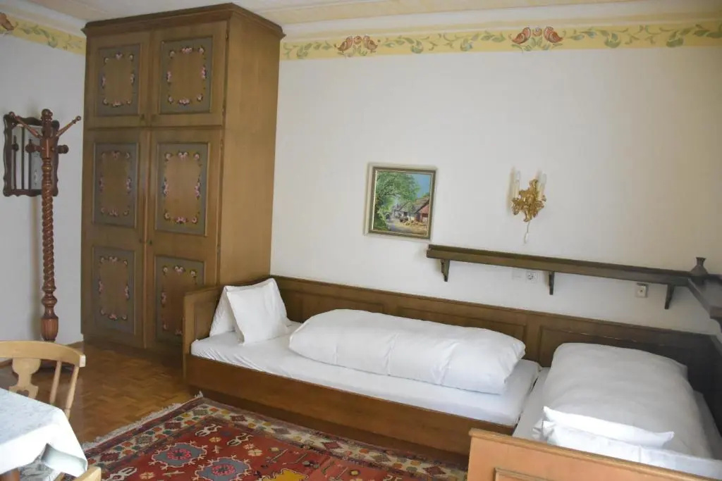 Standard Double room (twin beds)