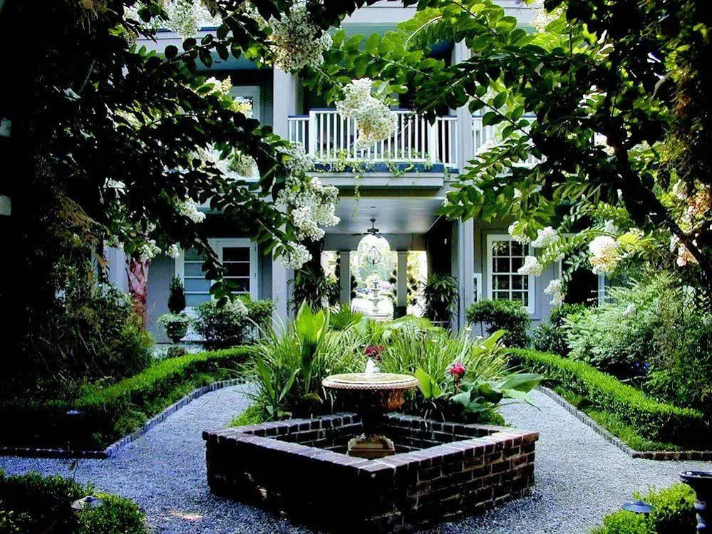 Main Street Inn & Spa