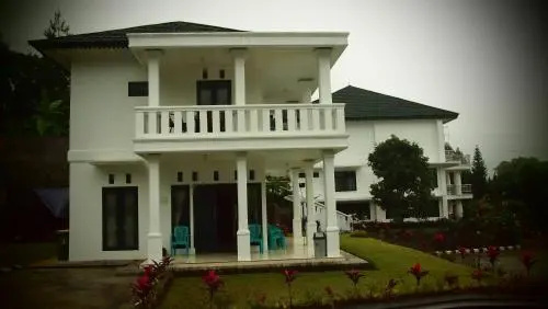 Villa Griya Wira Karya