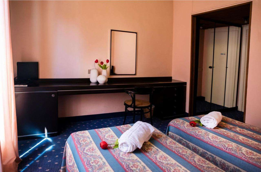Hotel photo 38
