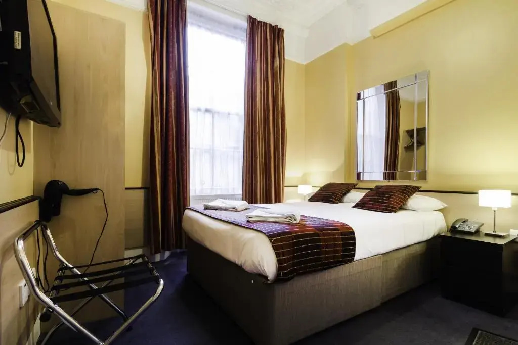 Tudor Court Hotel - Chambres