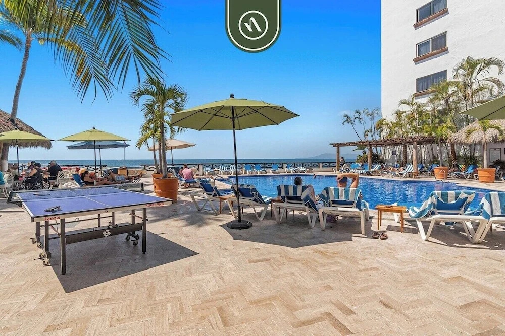 Costa Sur Suite 2 - Oceanview 1 BR Condo - Pool - Cleaning Included