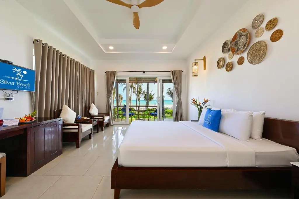 Double Bungalow beachfront (full double bed)