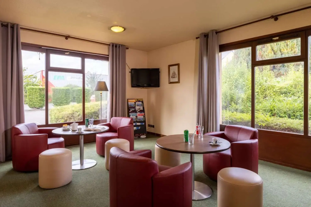 Le 2 by HOTEL AKENA LA FERTE BERNARD - Général