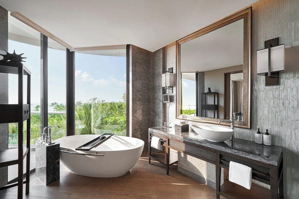 Intercontinental Phu Quoc Long Beach Resort