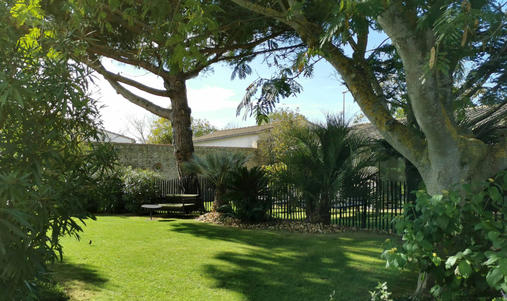 Le Clos Saint-Martin Hôtel & Spa - Général
