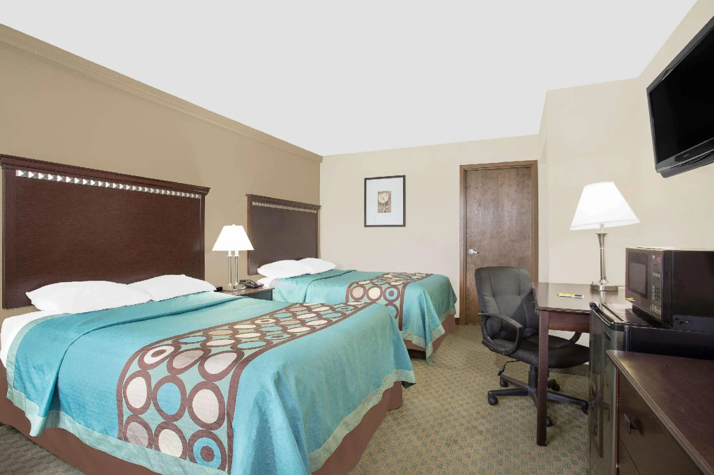 Deluxe Quadruple room