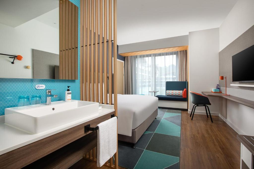 Двухместный номер Standard двуспальная кровать в Holiday Inn Express Guiyang Qingyan by IHG