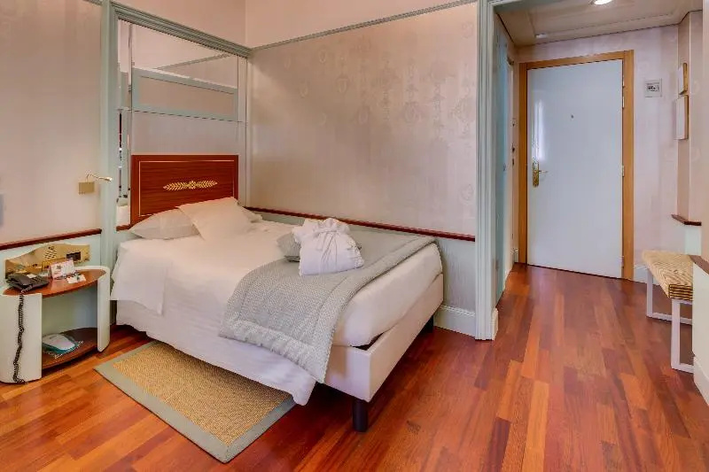 c-hotels Rubens - Chambres