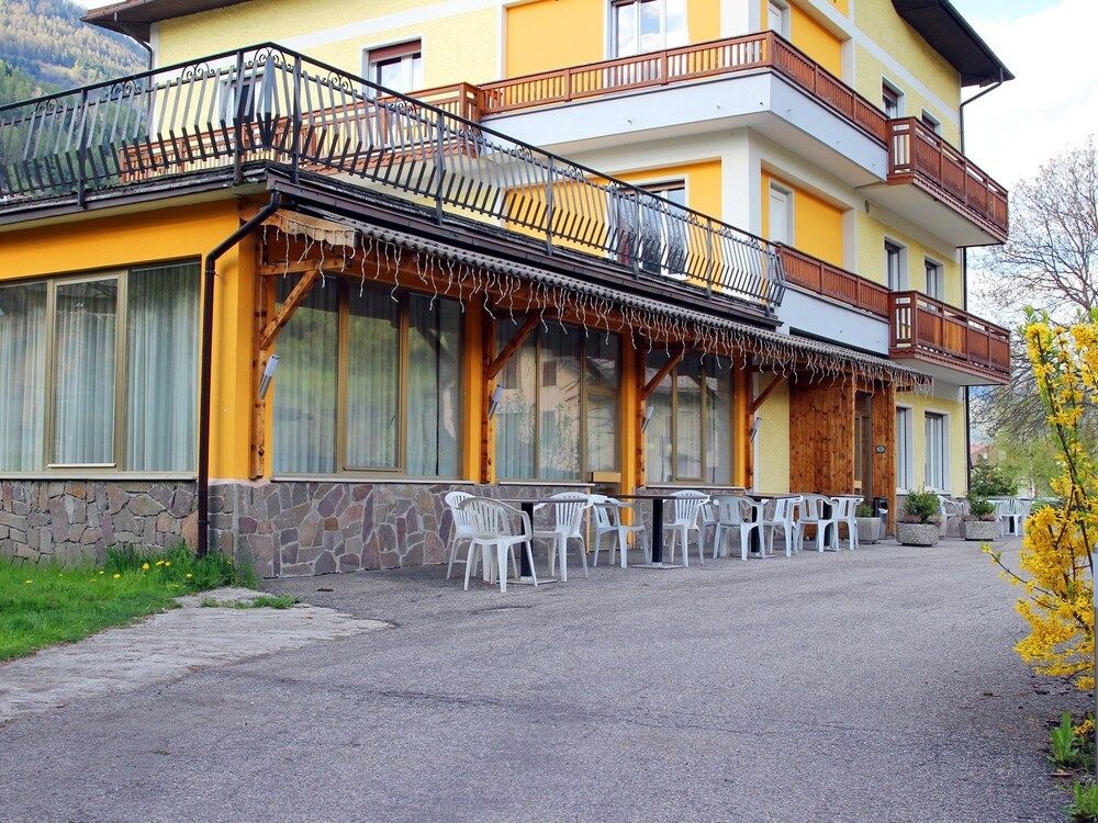 Hotel Aurora