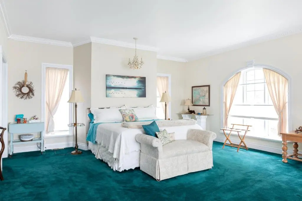 Greystone on Golden Lake - Chambres