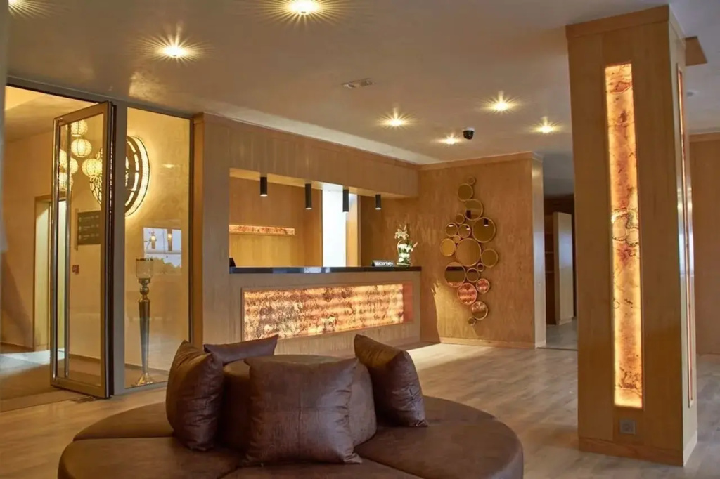 Hotel photo 2