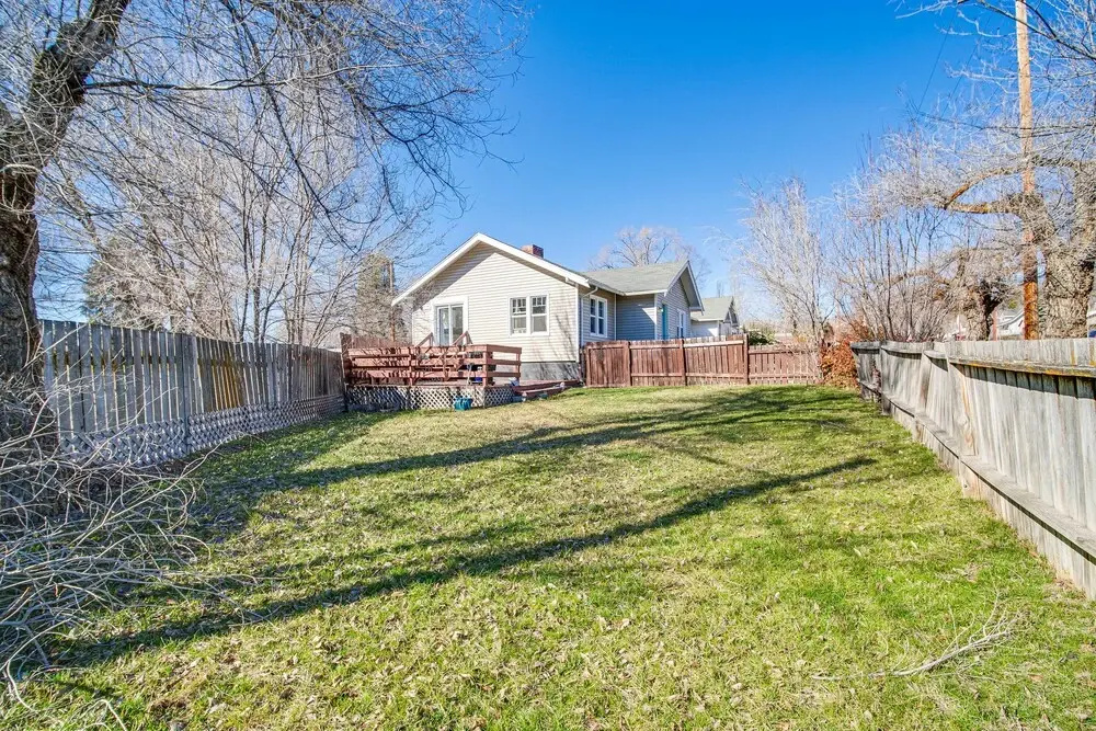 Klamath Falls Home w/ Deck ~ 1 Mi to Downtown