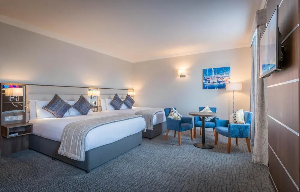 Marine Hotel - Chambres