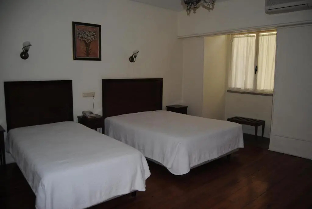 Deluxe Double room (full double bed)
