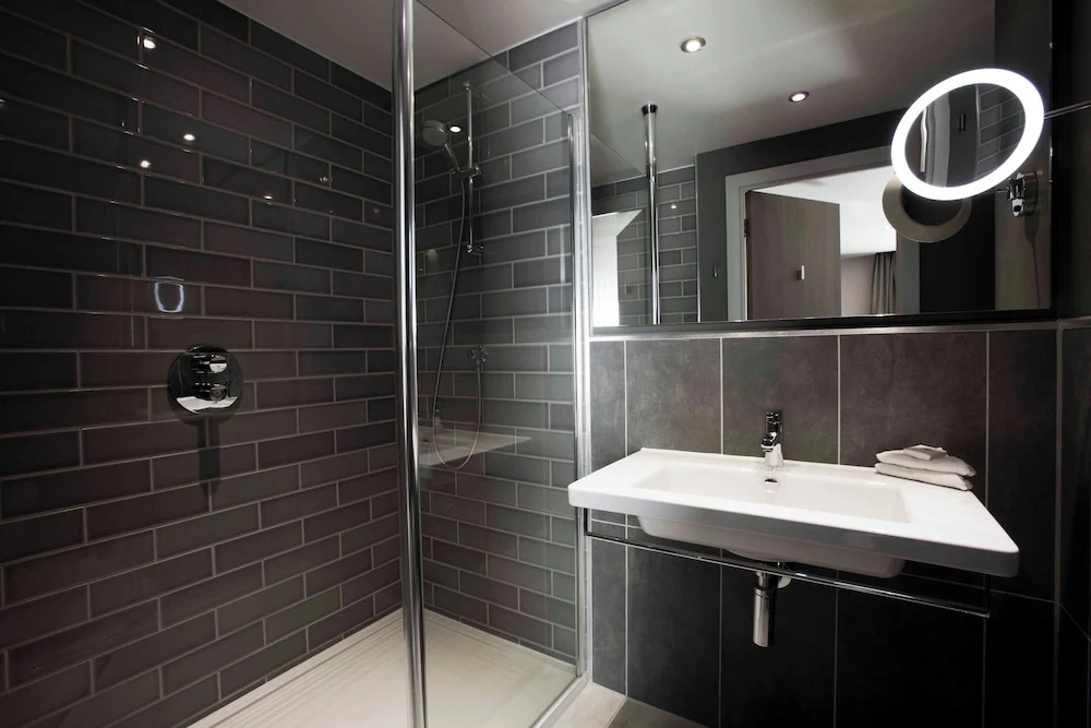 Holiday Inn Manchester - City Centre by IHG - Chambres
