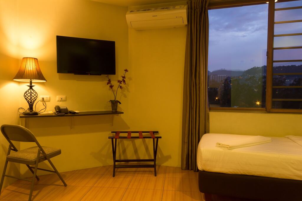 City Center Hotel by null