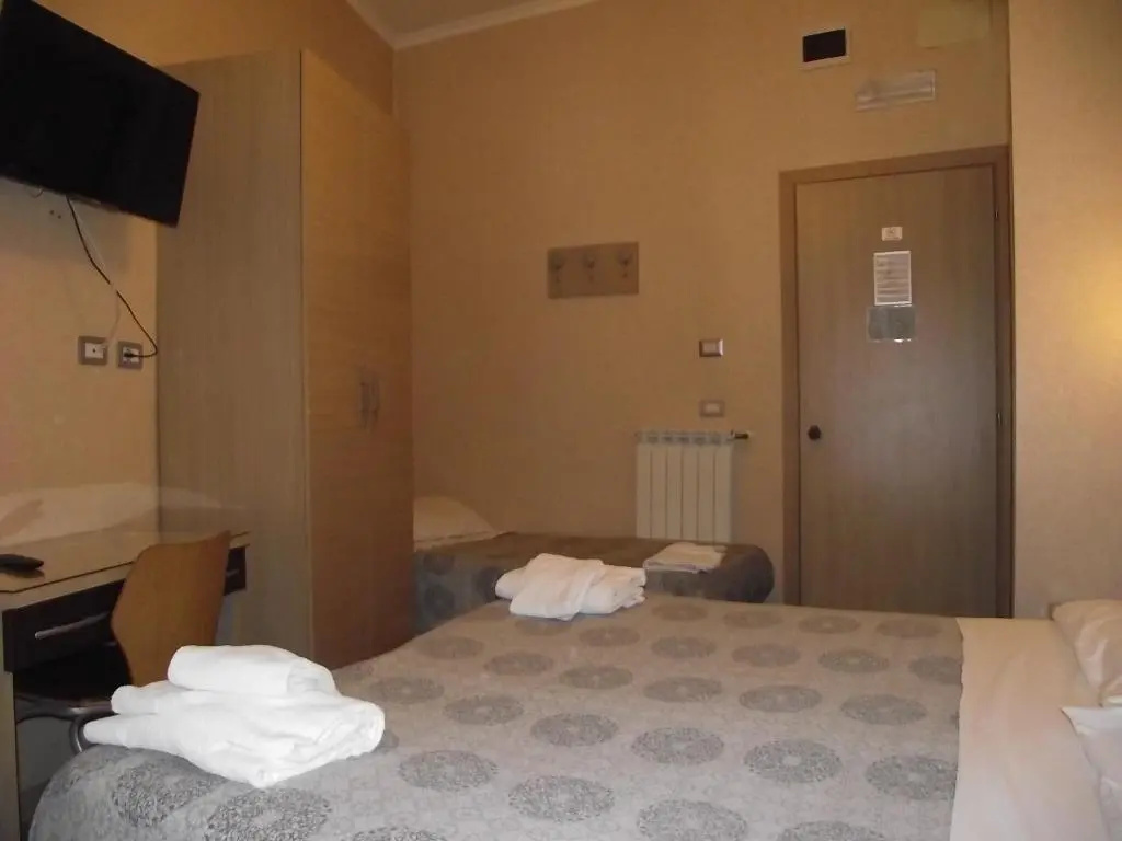 Hotel Elide - Chambres