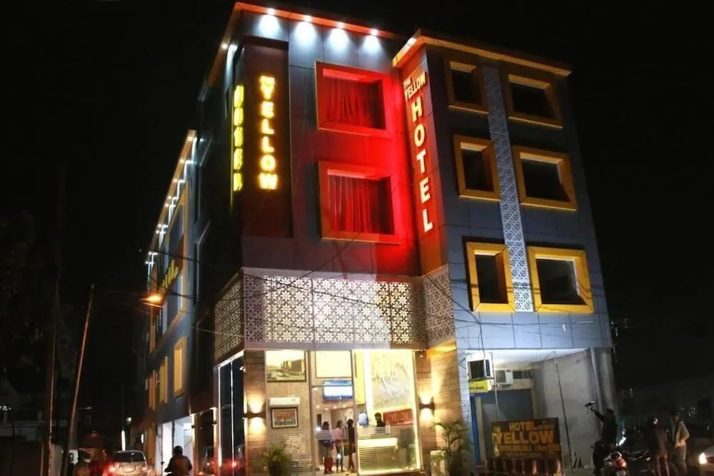 Hotel The Yellow