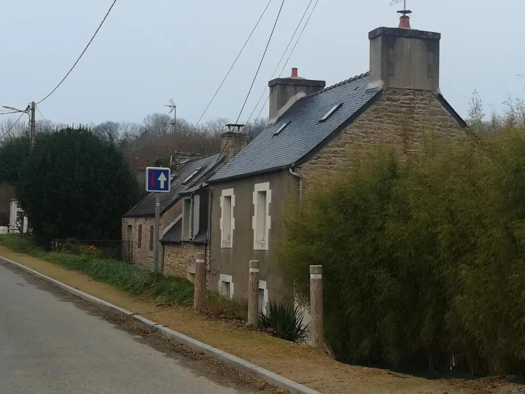 Cap Sur Le Viaduc
