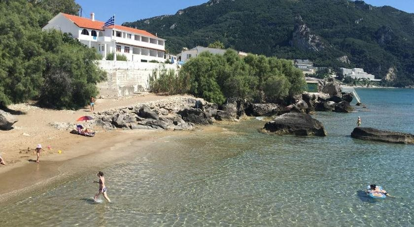 Beach & Waterfront