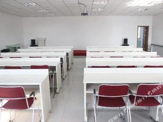 Wednesday Inn Fangchan — фото