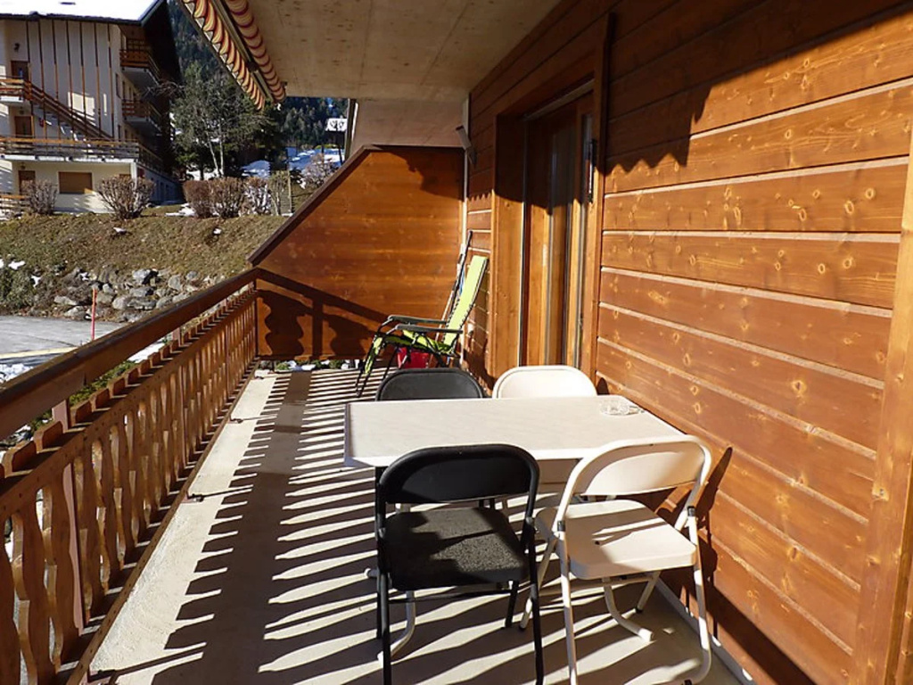 Balcony & Terrace