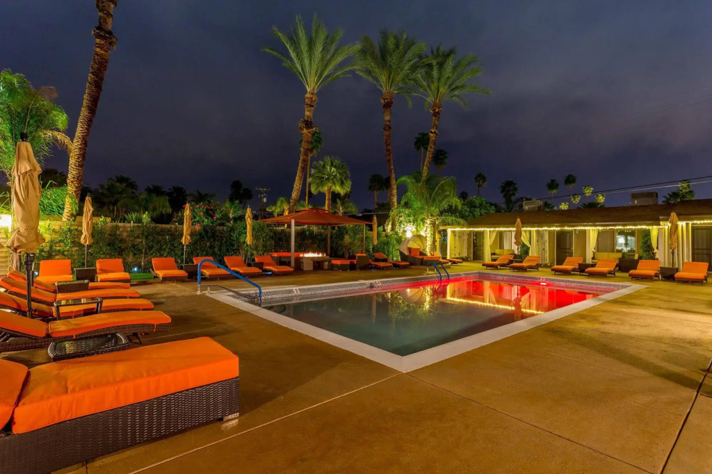 Little Paradise Hotel - Général