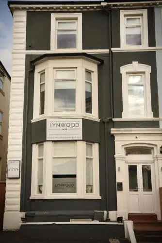 Lynwood House