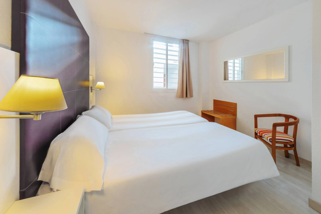 1 Bedroom Single Apartment