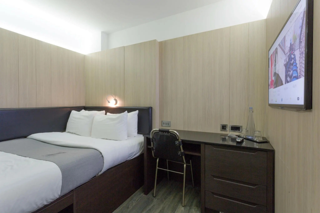 The Z Hotel Victoria - Photo 5