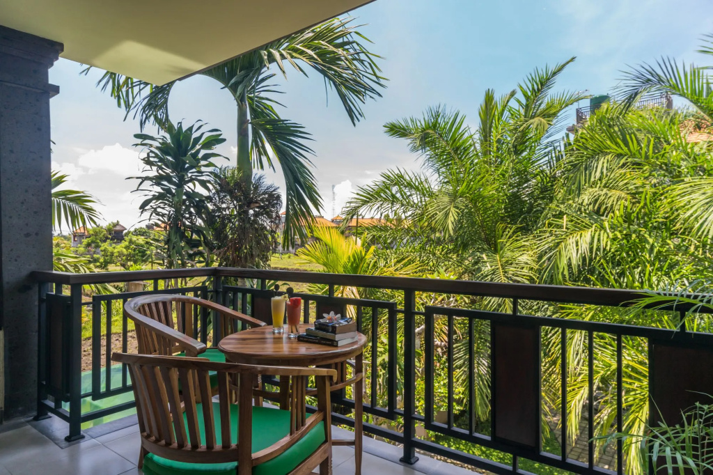 Balcony & Terrace