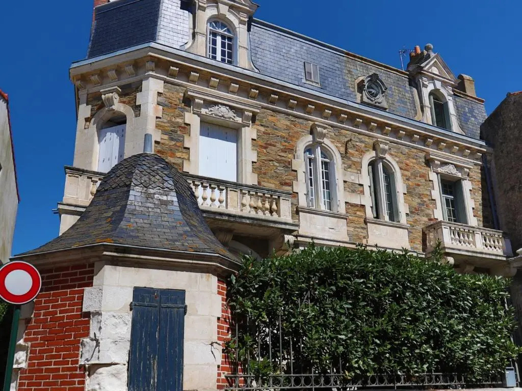 Maison Les Sables-d'Olonne, 6 pièces, 11 personnes - FR-1-197-447