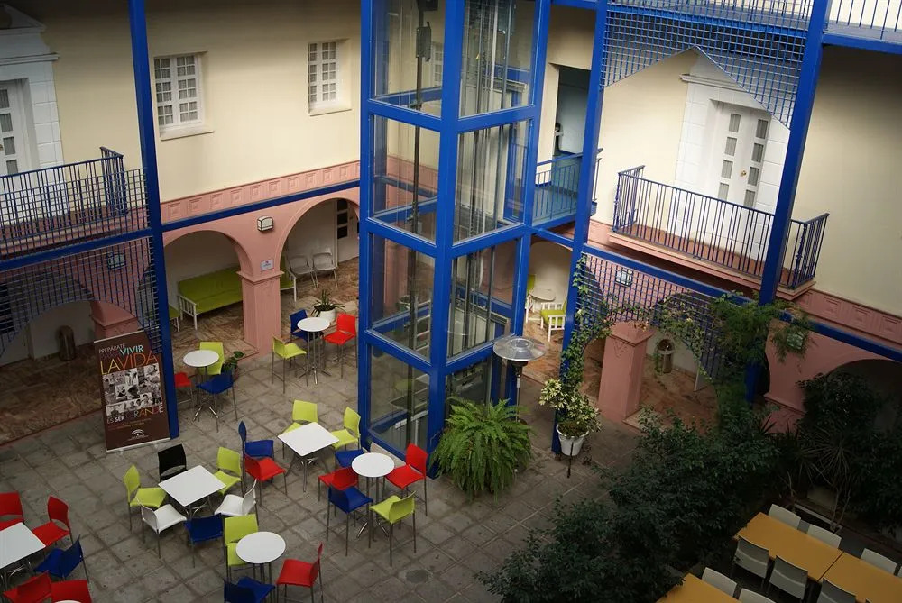 Hostel Inturjoven Huelva by null
