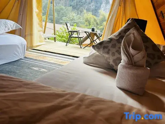 Double Bungalow (twin beds)