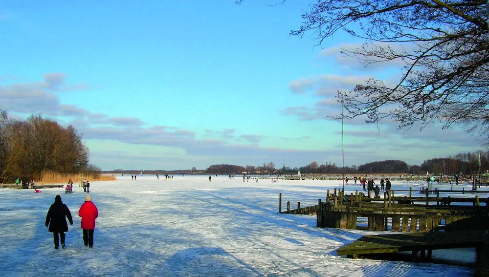 Beach & Waterfront