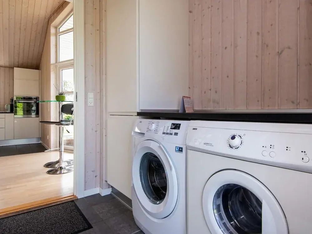 8 Person Holiday Home in Hemmet - фото 15