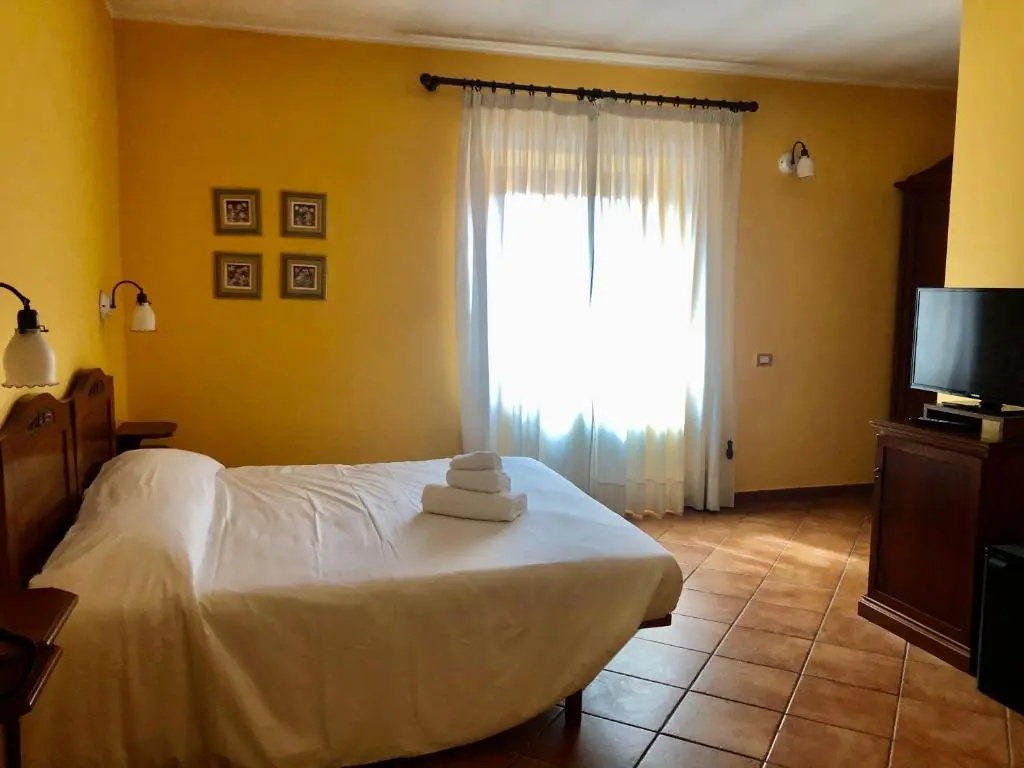 Standard Double room (full double bed)