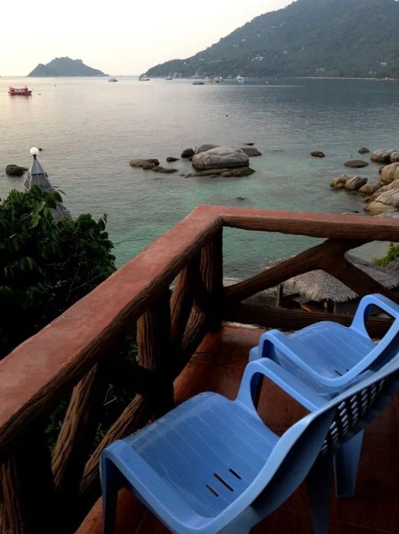 Beach & Waterfront