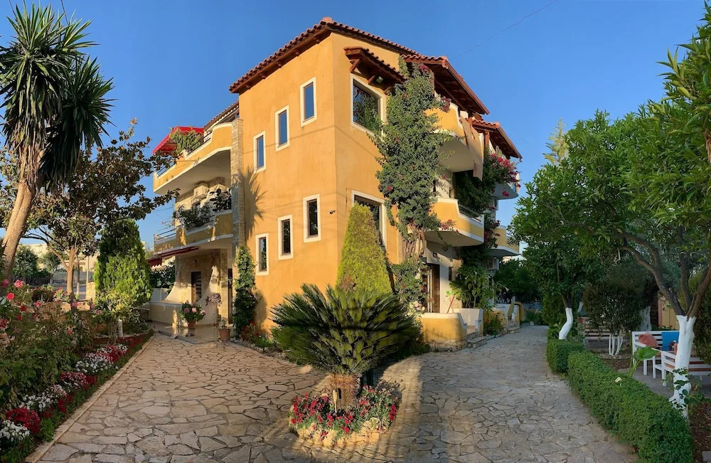Flower Garden Villa