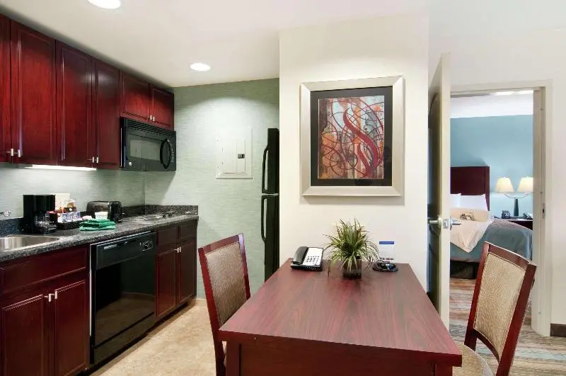 Homewood Suites Slidell - Chambres