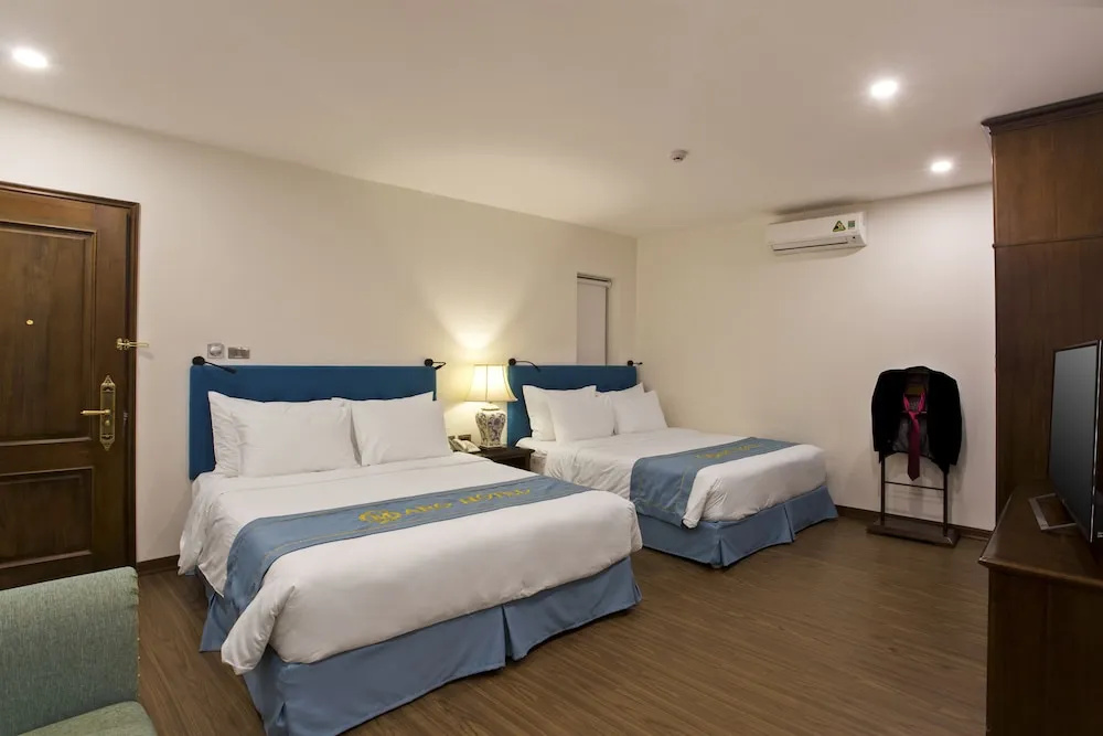 Deluxe Family room with balcony