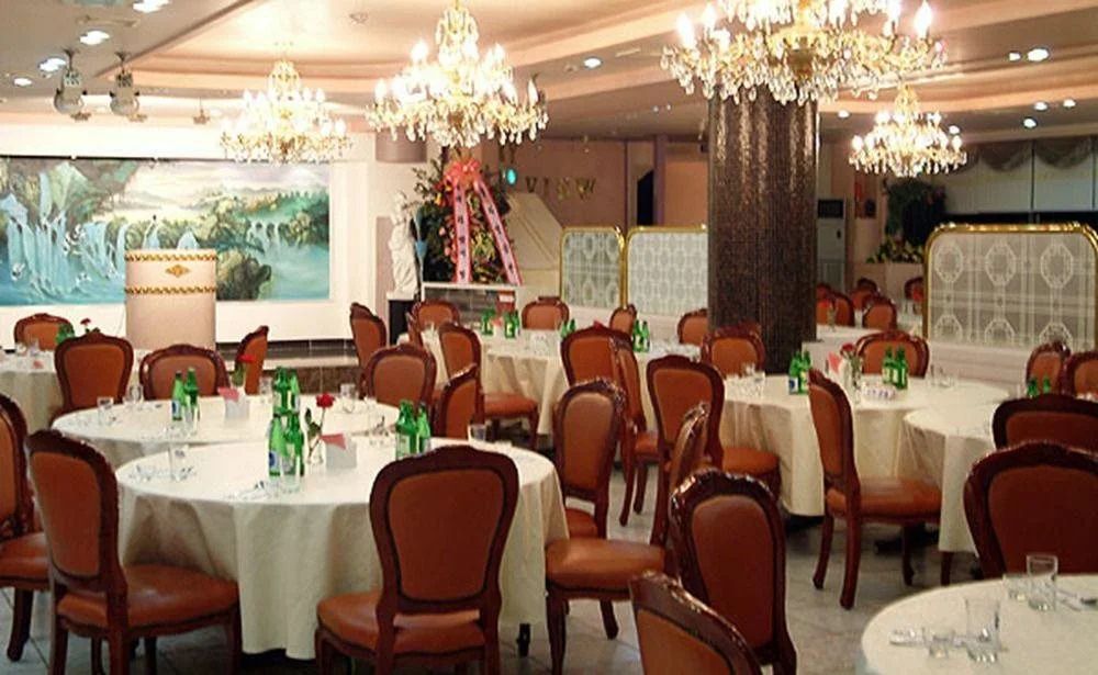 Food & Beverage