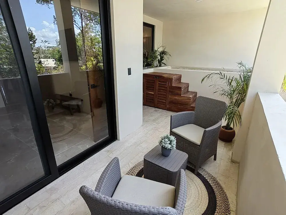 Deluxe Apartment