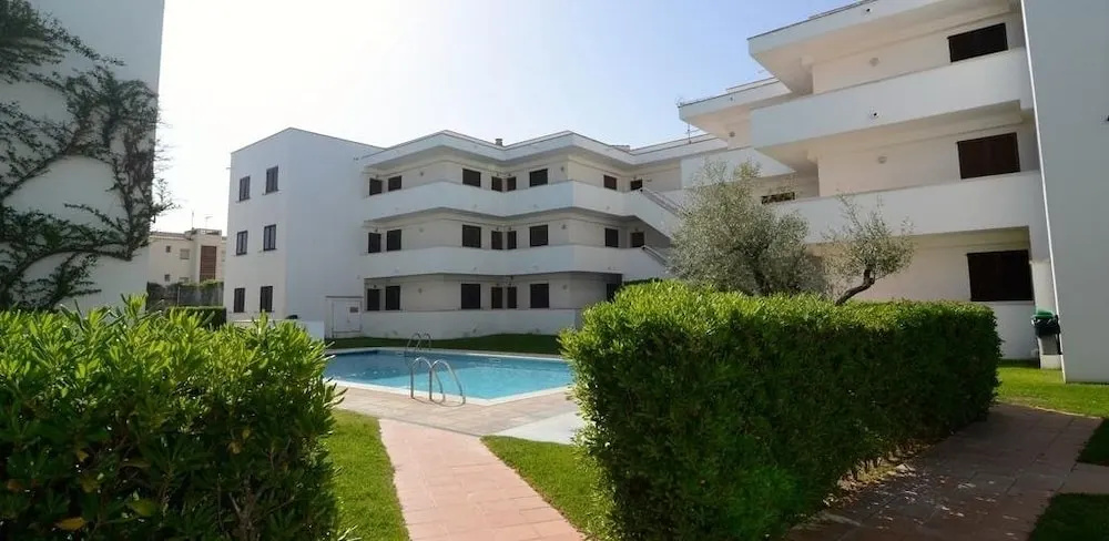 Apartamento familiar con piscina comunitaria